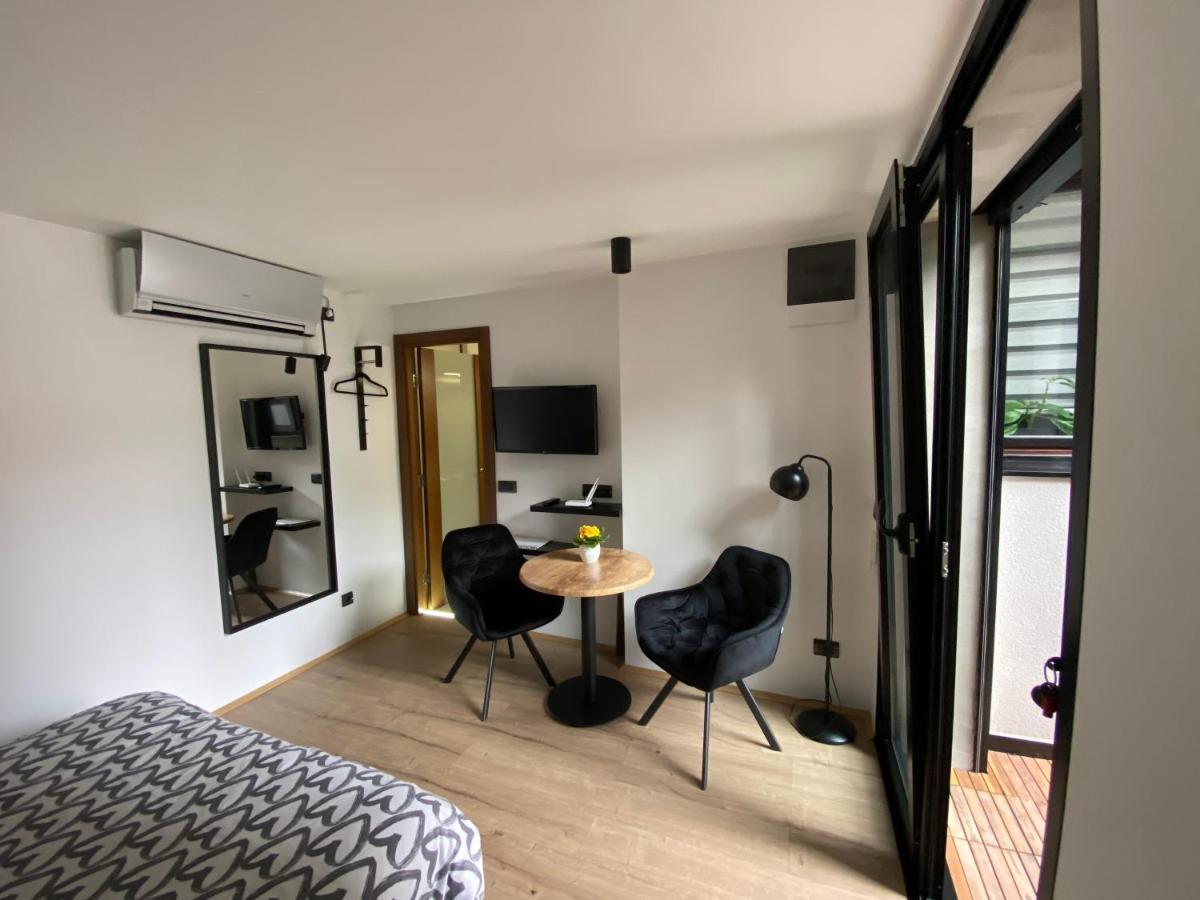 Apartment Nevena 3 Belgrado Esterno foto