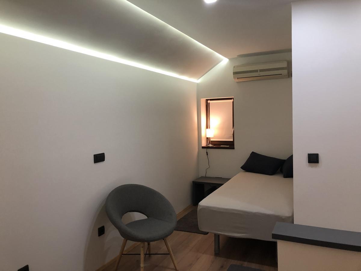 Apartment Nevena 3 Belgrado Esterno foto