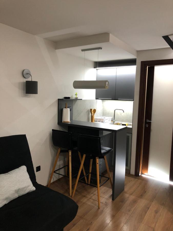 Apartment Nevena 3 Belgrado Esterno foto